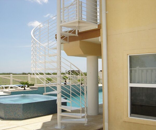 Stunning Curved Outdoor Designs Transform Homes in Scottsdale, AZ